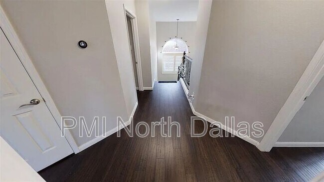Photo - 18416 Woodpond Pl