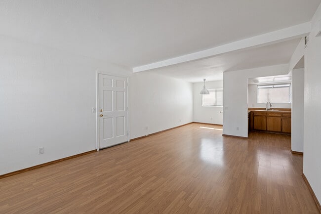 Photo - 1616 Federal Ave Unidad D