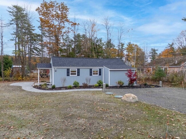 Photo - 601 Collettes Grove Rd