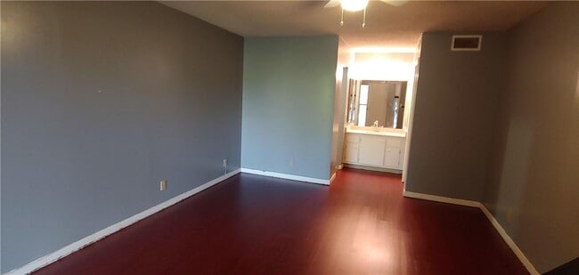 Photo - 6575 W Oakland Park Blvd Unidad 404