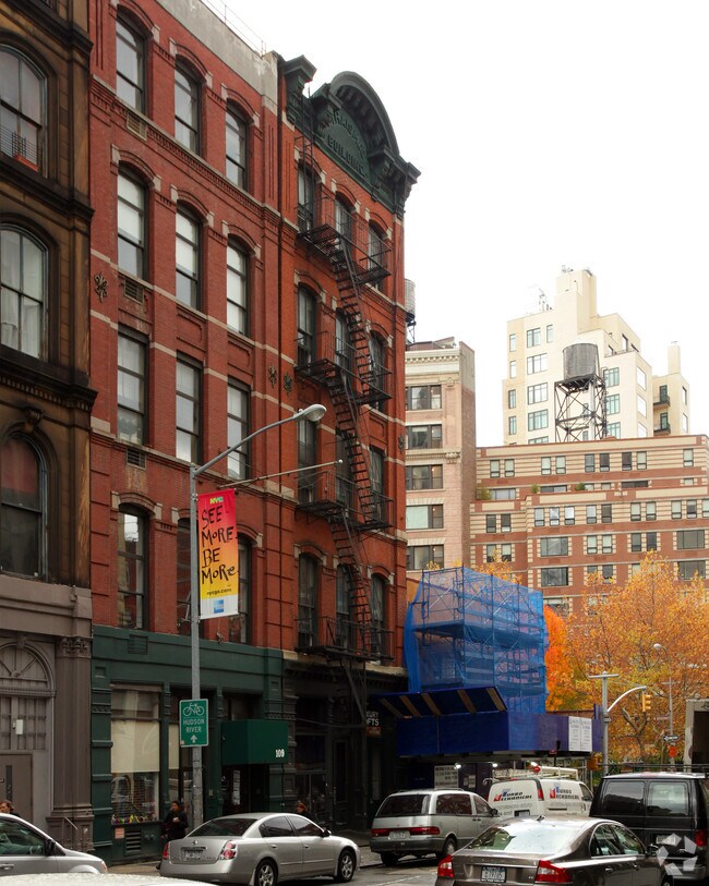 Foto principal - 111 Reade St