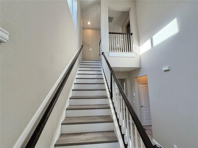 Photo - 15060 Andrew Aly