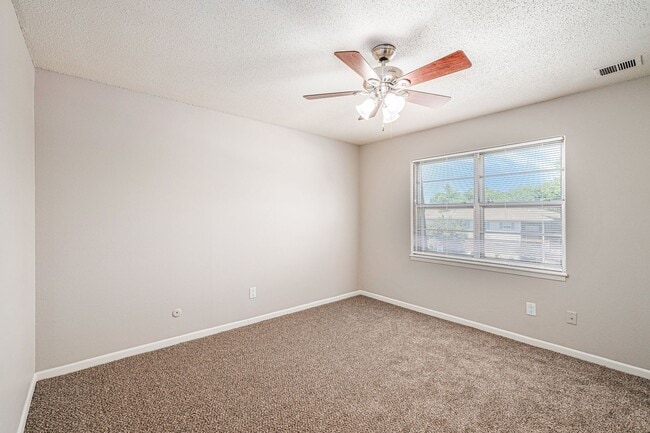 Photo - Crysler Plaza East