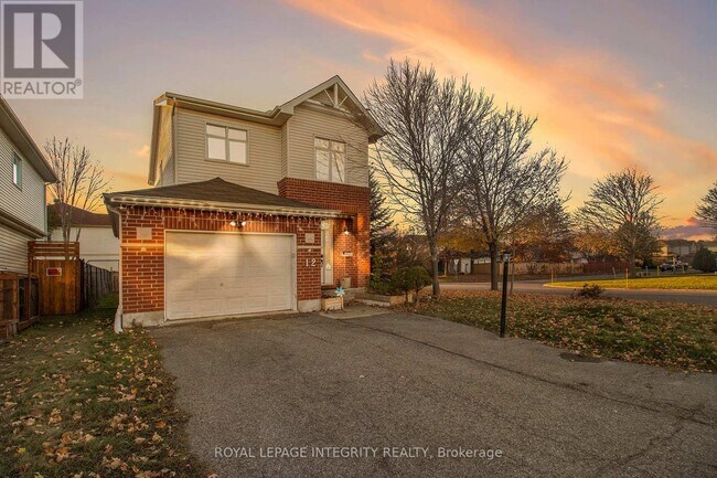 Photo - 12 Cottingham St