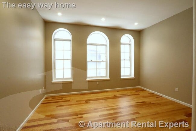 Photo - 27 Bow St Unit 17 Bow St #12