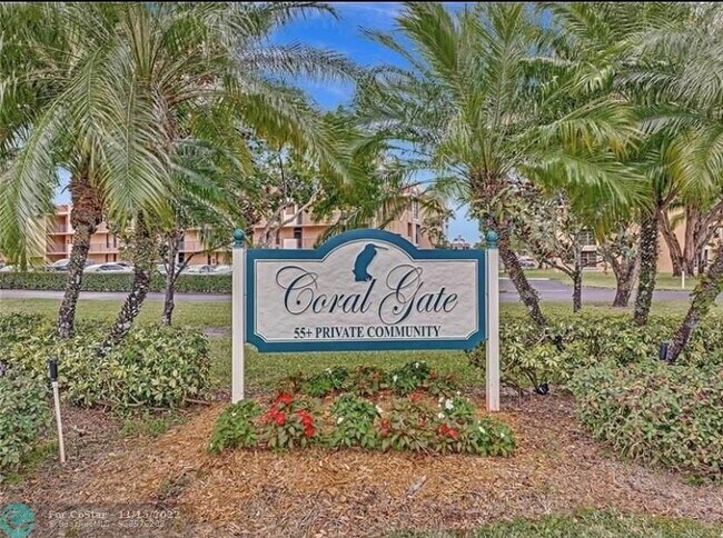 6423 Coral Lake Dr Unit 211