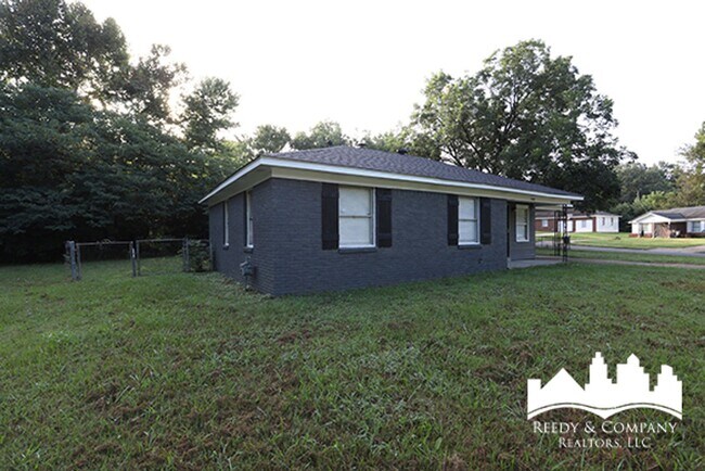 Photo - 1380 Rolling Hills Dr