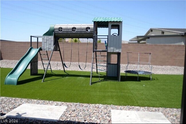 Photo - 8477 Wolf Mountain Ct