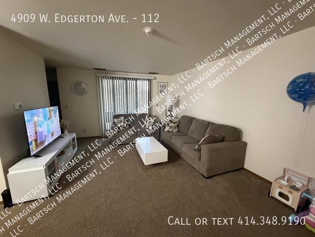 Photo - 4909 W Edgerton Ave Unidad 112