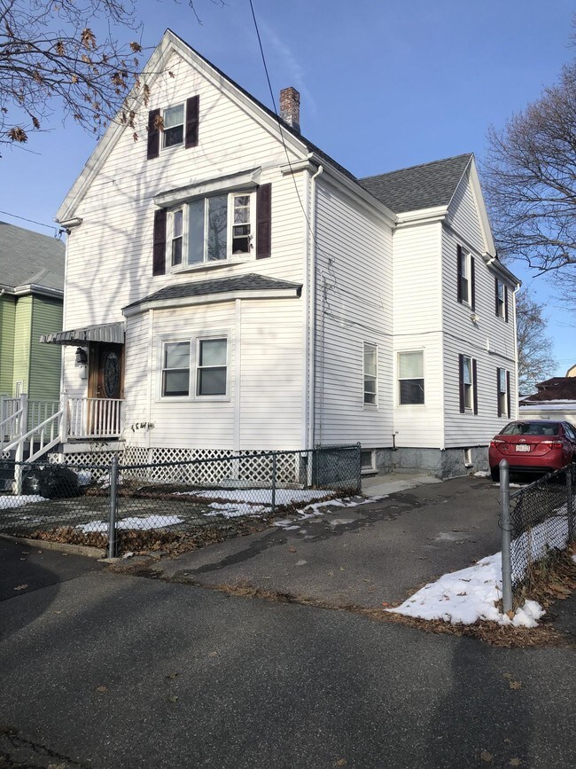 Photo - 86 Safford St Unit 1