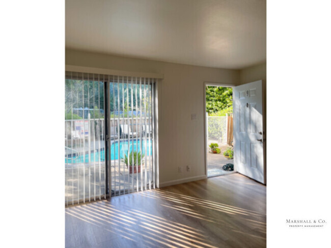 Building Photo - KENTFIELD 1BR/1BA, POOL,CARPORT, STOR.,LAU... Rental