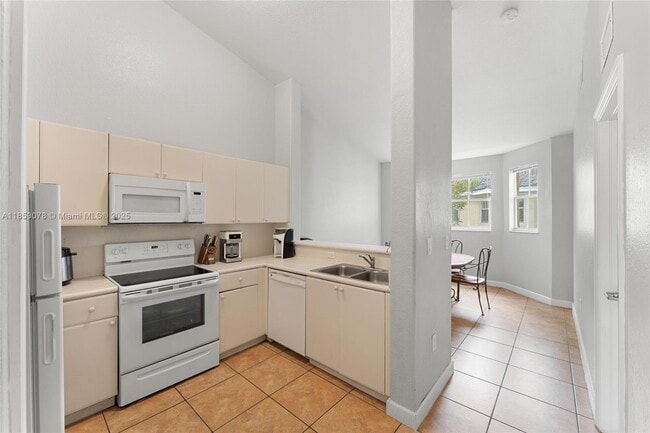 Photo - 1651 SE 28th Ct Unit 201