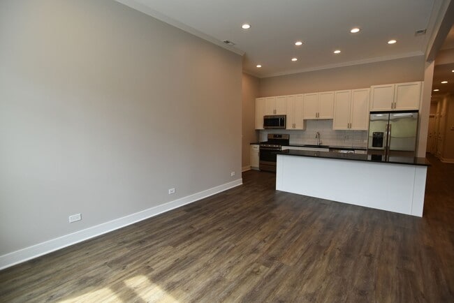 Photo - 3212 N Halsted St Unit 3212-1