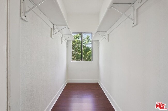 Photo - 1464 3/8-1464 W 35th Pl