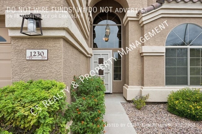 Photo - 1230 S Harrington St