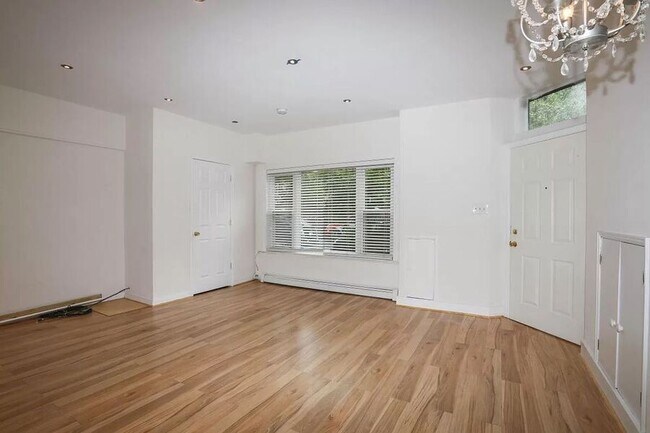 Photo - 2153 Newport Pl NW