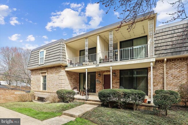 Photo - 3127 Patrick Henry Dr Unit 227