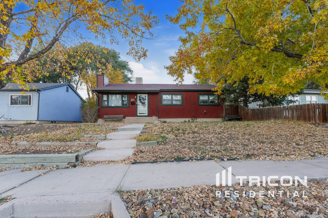 Photo - 1322 Bates Dr