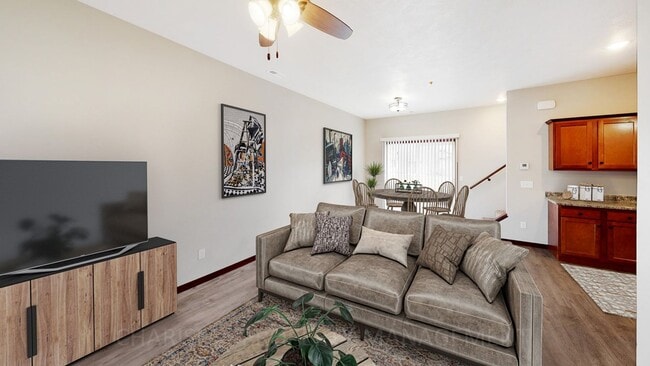 Photo - 3 BD, 2.5 BA TOWNHOME, DOUBLE ATTACHED GAR... Unit 1427 Mary Place