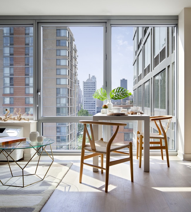 Photo - Riverwalk Point