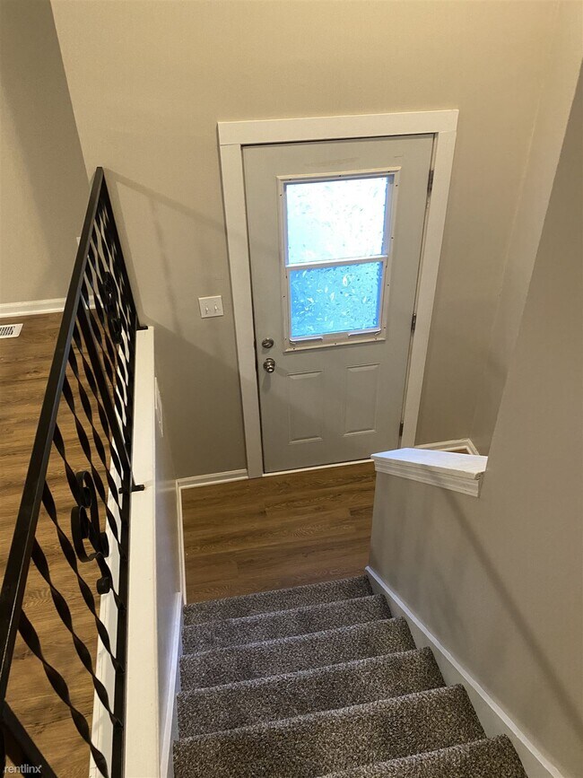 Photo - 3 br, 1 bath House - 208 West McDonald Street