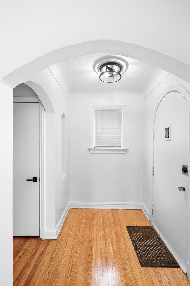 Photo - 6026 N Pointe Blvd