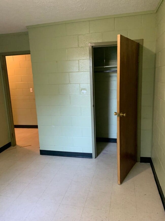 Photo - 115 S Monroe St Unidad 1