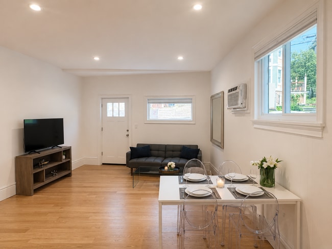 Photo - 208 Summer St Unit A
