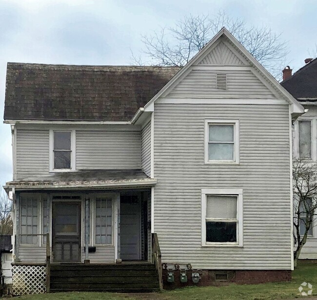 Building Photo - 854 Greene St Unit 854 Greene Street Apt. 3