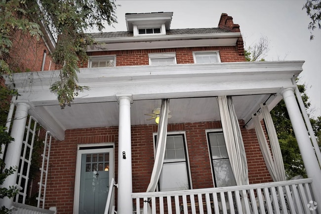 Building Photo - 2910 Idlewood Ave Rental