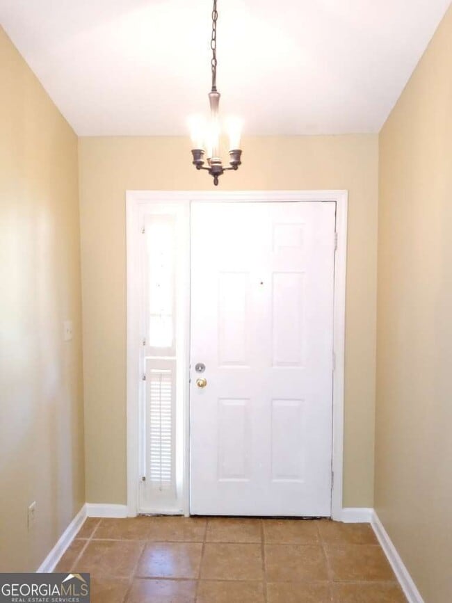 Photo - 209 Johns Ct