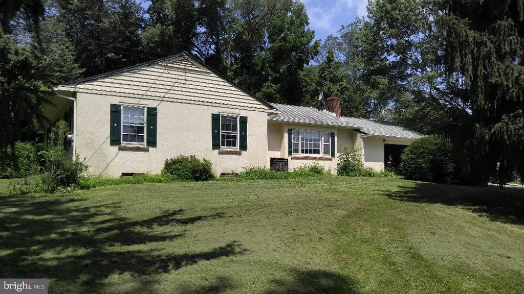 Photo - 1069 Wawaset Rd