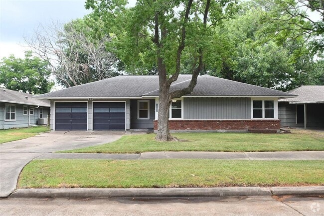 Building Photo - 5535 Berry Creek Dr Rental