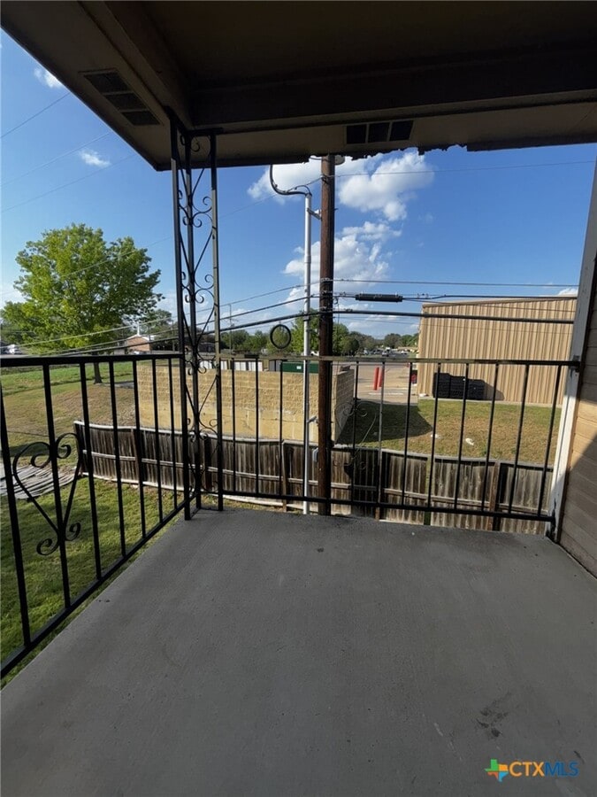 Photo - 4801 Rainbow Cir Unit 2