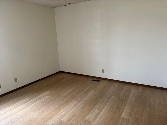 Photo - 1338 N Washington Ave