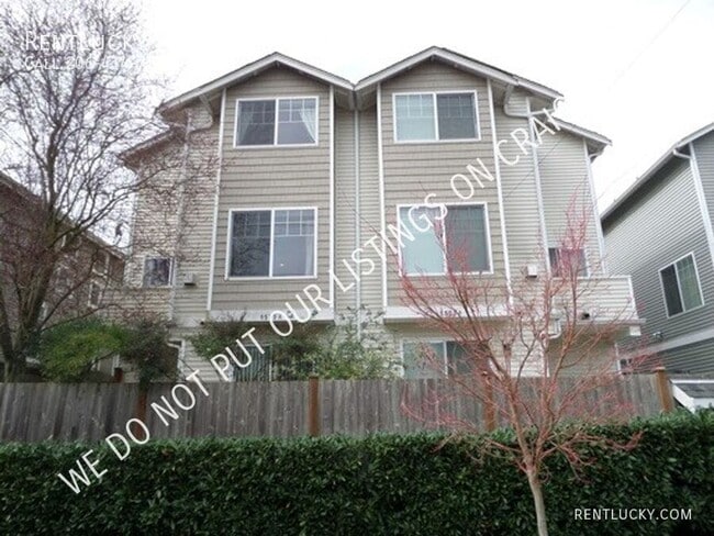 Building Photo - 8533 Stone Ave N Unit #A Rental