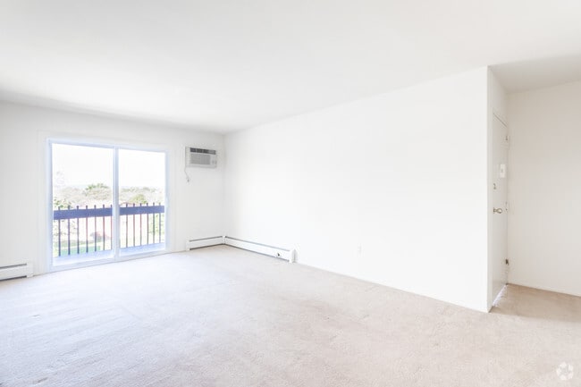 Rockwood Gardens Apartments