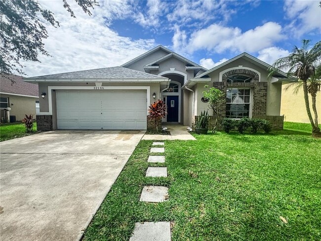 Building Photo - 32106 Cypress Valley Dr Rental