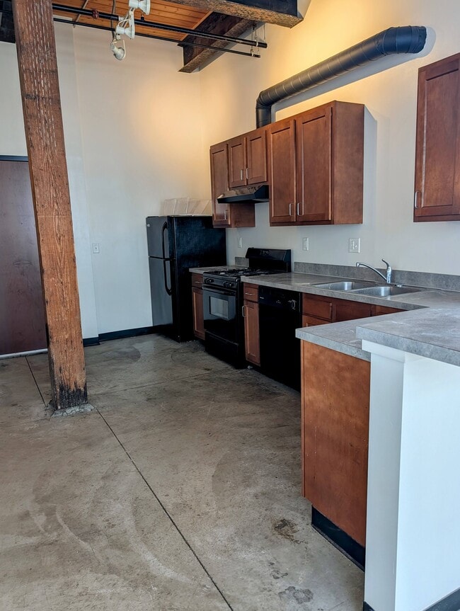 Kitchen - 307 - Templin-Bradley