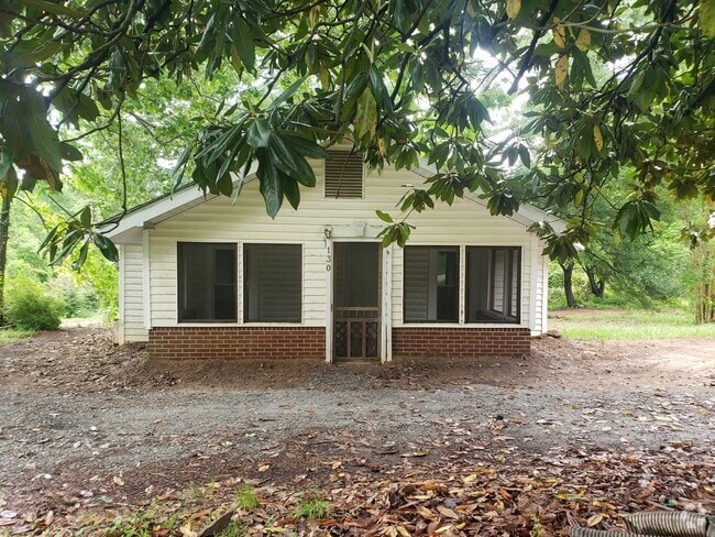 Building Photo - 130 White Horse Road Ext Rental