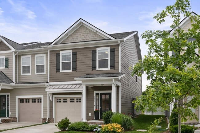 Photo - Franklin Townhome For Lease