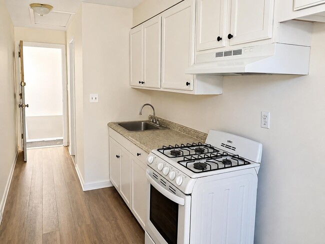 Photo - 920 Broadway Unidad 2R