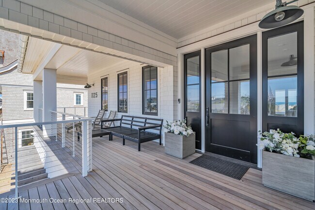 Photo - 1125 Ocean Ave