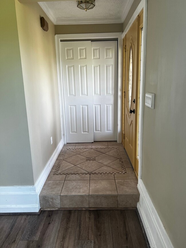 Photo - 2338 Briarwood Pl