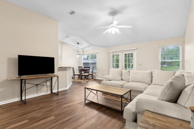 Photo - Charming Amelia Island Home in a Private Cul-de-Sac