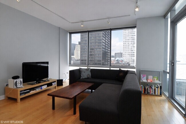 Photo - 8 E Randolph St Unit 2307