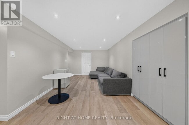Photo - BASEMENT - 2083-2085 GOLDEN BRIAR TRAIL