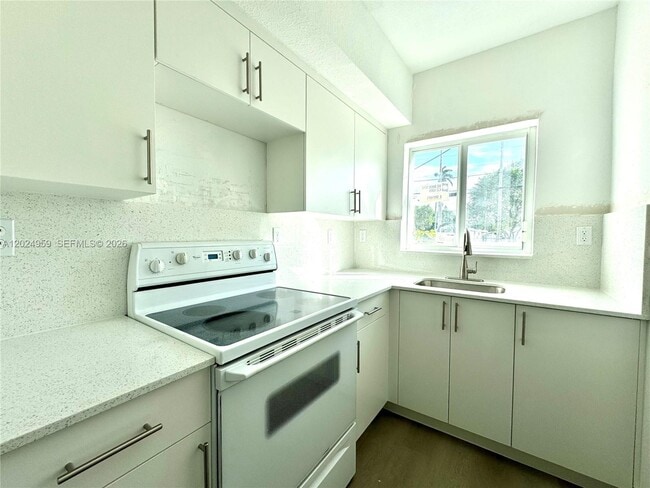 Building Photo - 234 NW 84th St