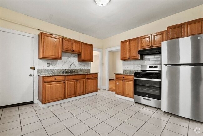 Building Photo - 103 Brunswick St Unit 3 Rental