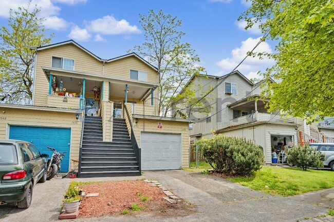 Photo - 1530 NE 68th Ave